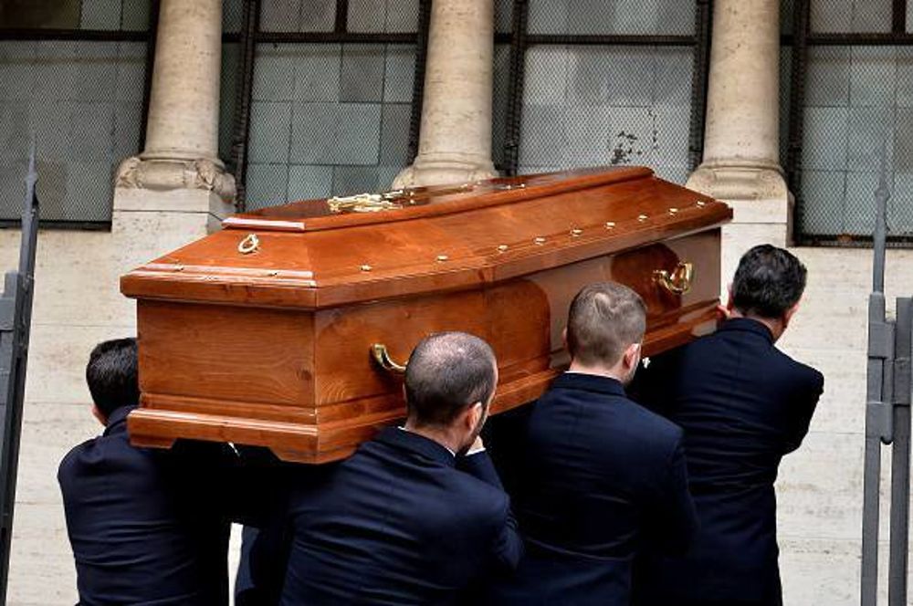 Funerale abusivo nel miranese: denunciato il parroco