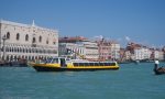 Venezia, gli armatori dei barconi turistici protestano: mancano i clienti stranieri