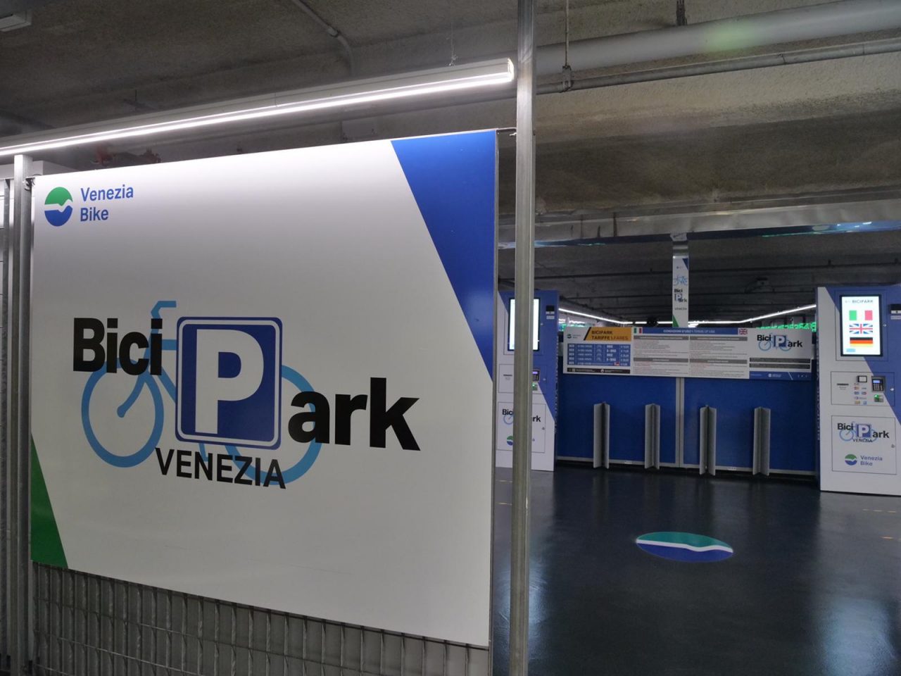 Il bicipark è realtà: dal 5 agosto, 100 box automatizzati e un’officina attrezzata