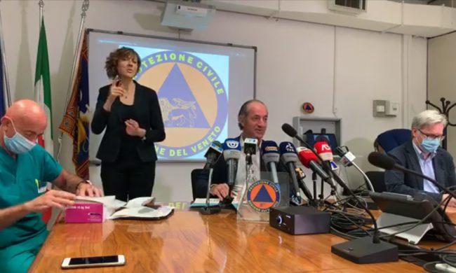 Zaia: “Isolato il ceppo serbo del Covid è molto più aggressivo, situazione sotto controllo”