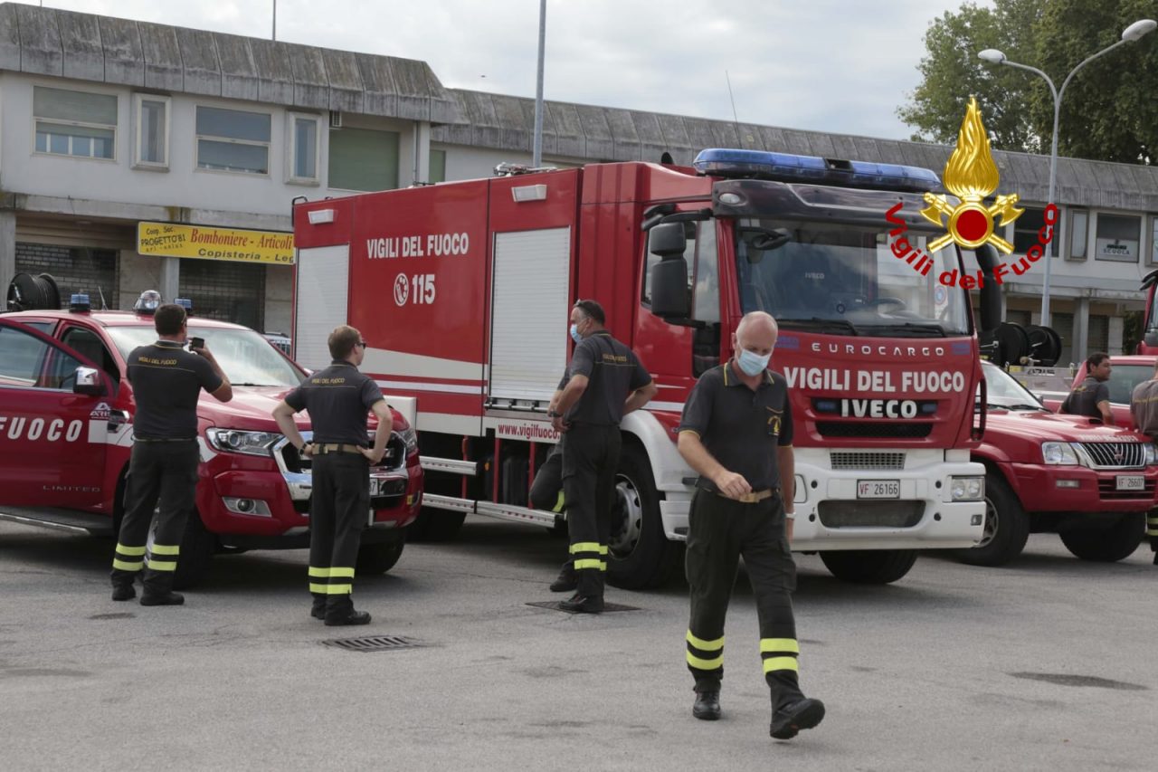 Vigili del fuoco: 20 unità in supporto ai colleghi di L’Aquila contro l’emergenza incendi