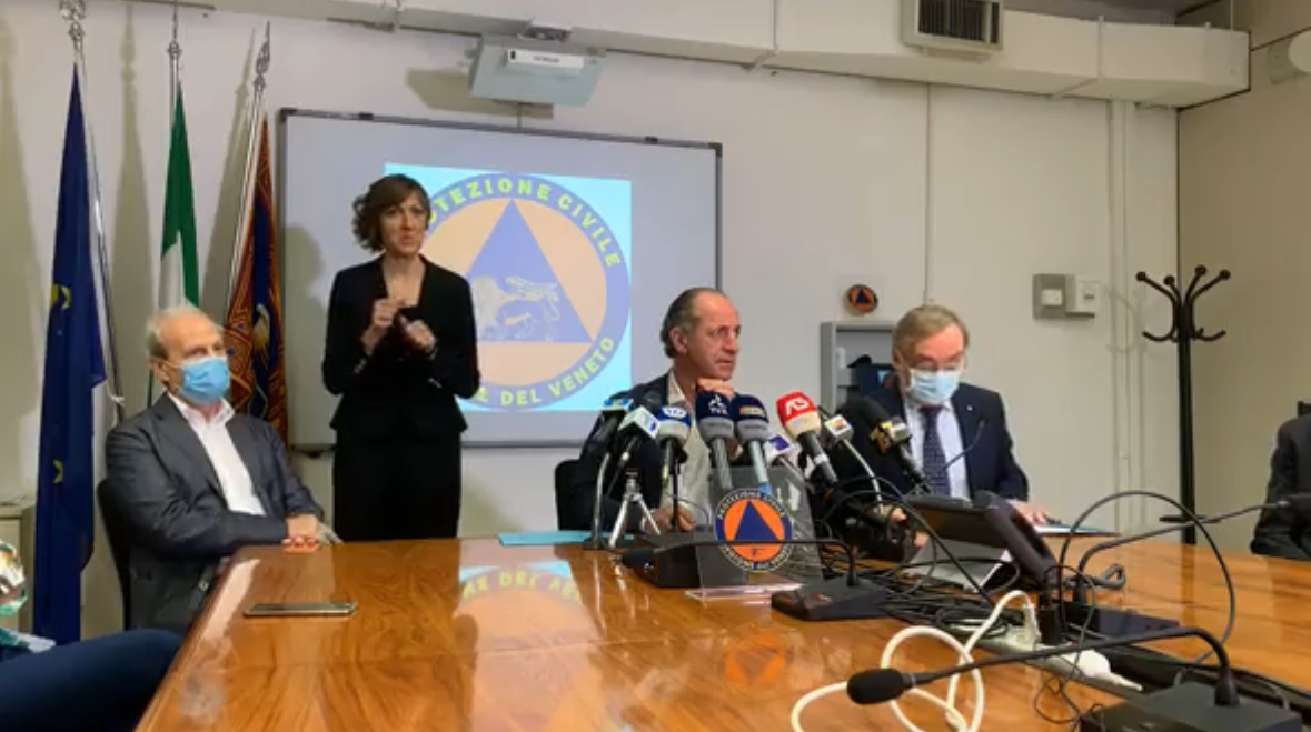 “Prima di Natale risposte importanti, vaccino pronto nel 2021” e nel frattempo Zaia sostiene “La situazione è sotto controllo”