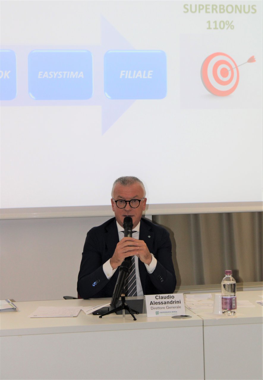 Direttore Generale Claudio Alessandrini presenta SUPER BONUS CMB (2)