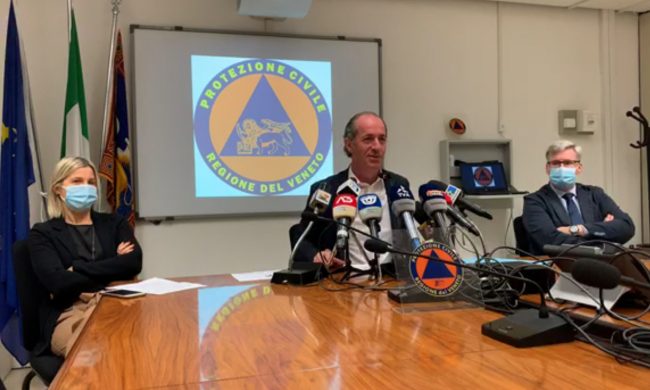 Protocollo scuola e contagi, Zaia: “Va cambiato, servono test rapidi in classe”