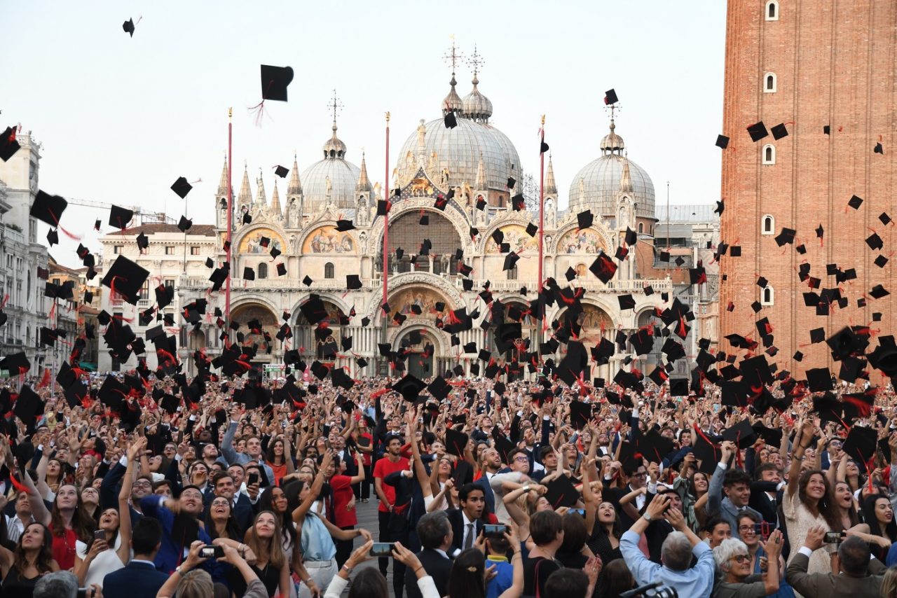 Giorno della Laurea in piazza San Marco: modifiche alla viabilità