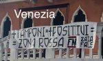 Striscione Forza Nuova sul pericolo zona rossa: “Zaia bugiardo” FOTO