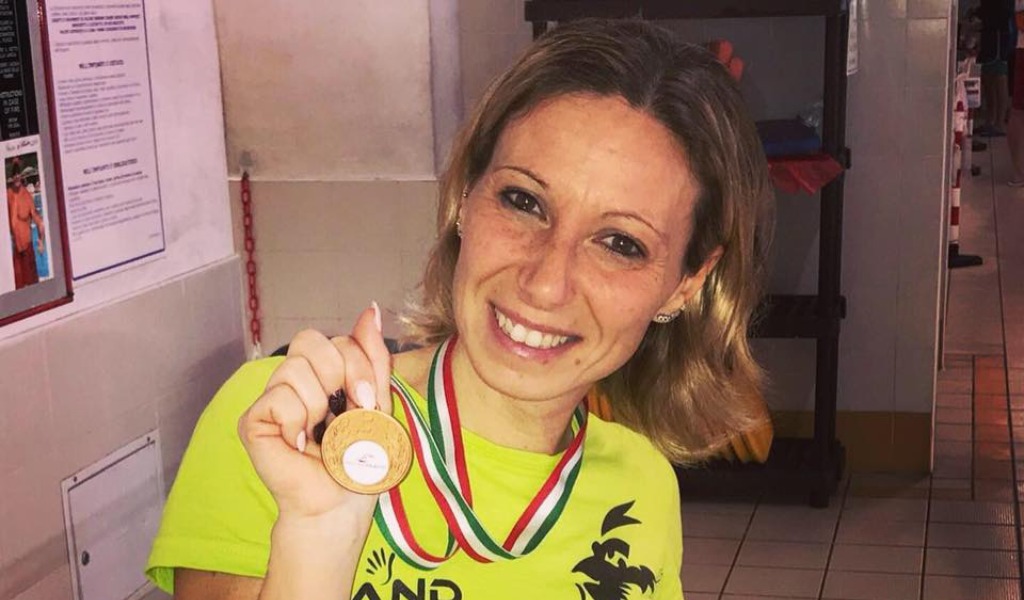 Un male incurabile ha spento il sorriso di Lucia, mamma e campionessa di nuoto