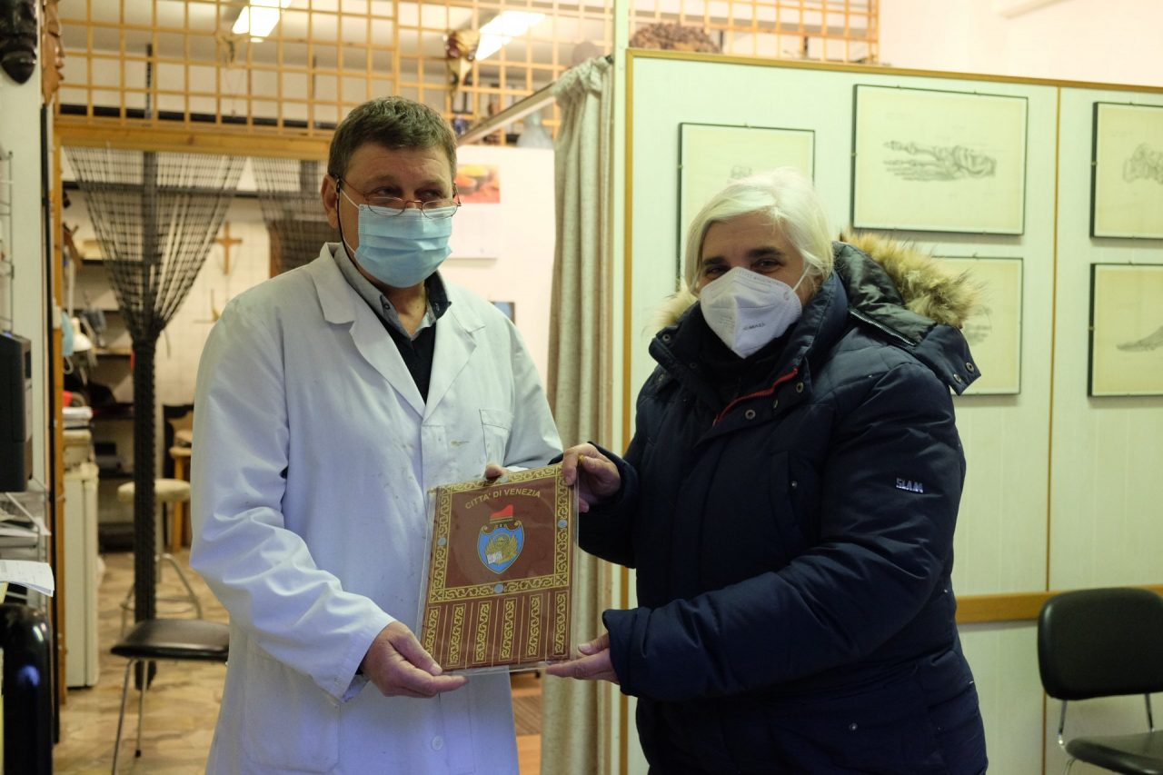 Storico produttore di protesi Maurizio Menin taglia il traguardo della pensione