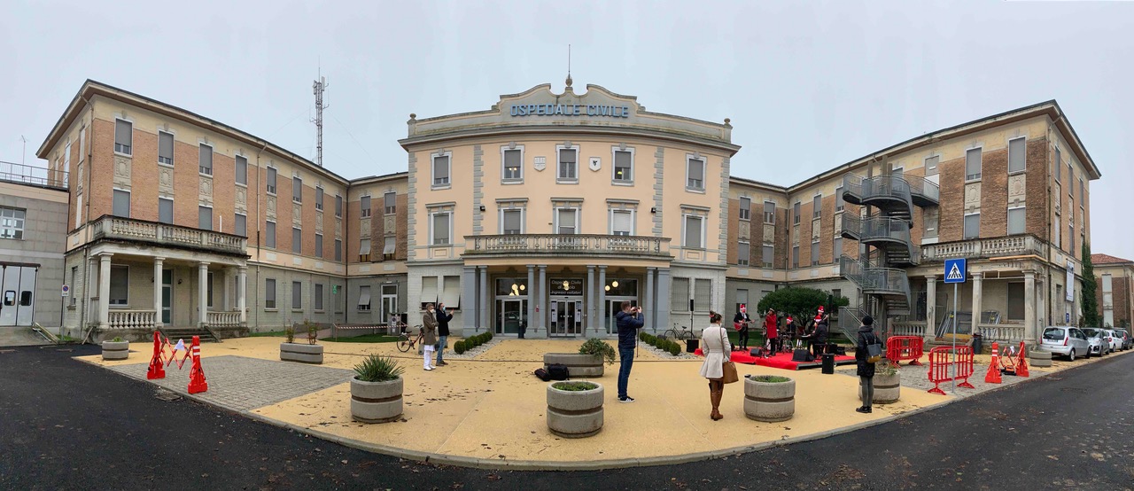 Musica anti Covid, un concerto per personale e pazienti in ospedale