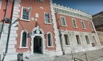Detenuti armati di spranghe scatenano il caos nel carcere di Venezia