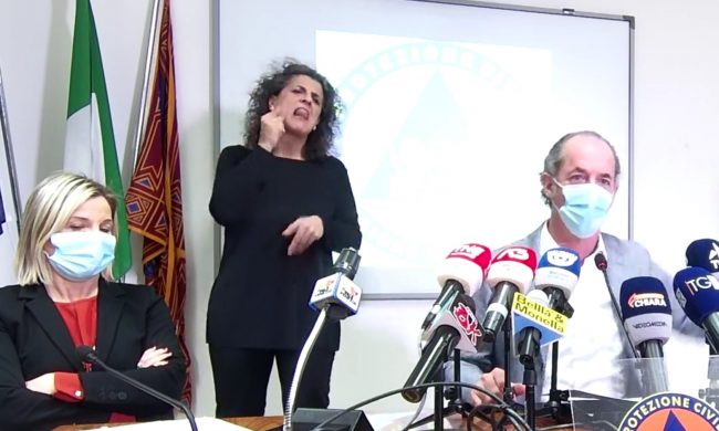 Covid, Zaia: “Zona arancione dietro l’angolo. Scuole? Deve esprimersi il Cts”