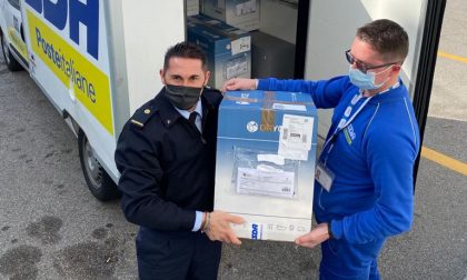 Poste Italiane ha consegnato vaccini Astra Zeneca all'Ospedale Dell'Angelo di Mestre