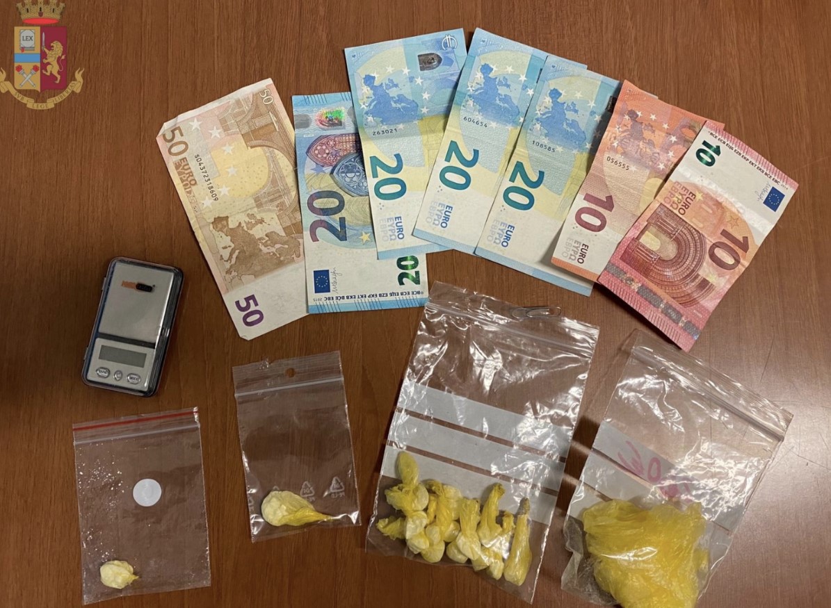 Stretta sullo spaccio, arrestato pusher di cocaina