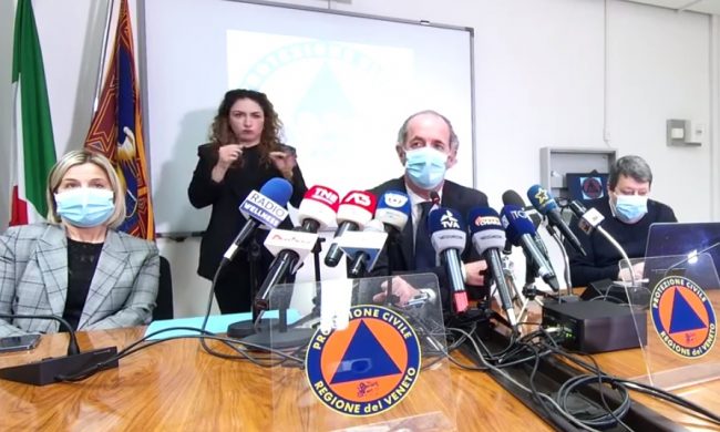 Covid, Zaia infuriato: “Sull’ipotesi acquisto regionale vaccini polemica assurda”