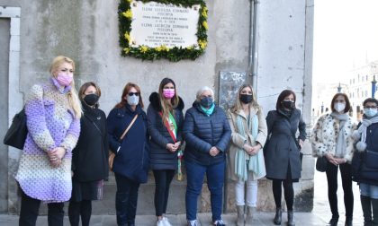 E' stata la prima donna laureata al mondo, Venezia onora la memoria di Elena Lucrezia Cornaro Piscopia