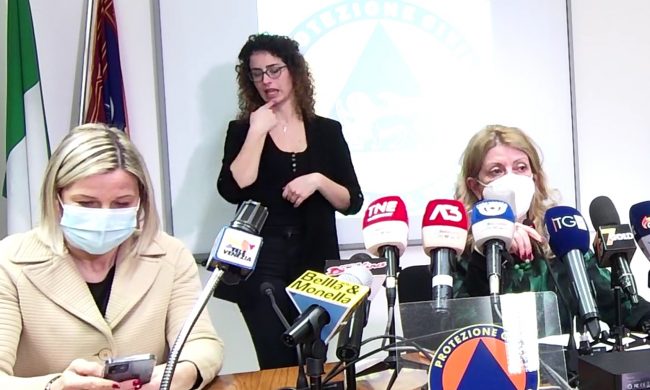 La Regione: “Nel Veneto orientale scuole chiuse dalla seconda media”