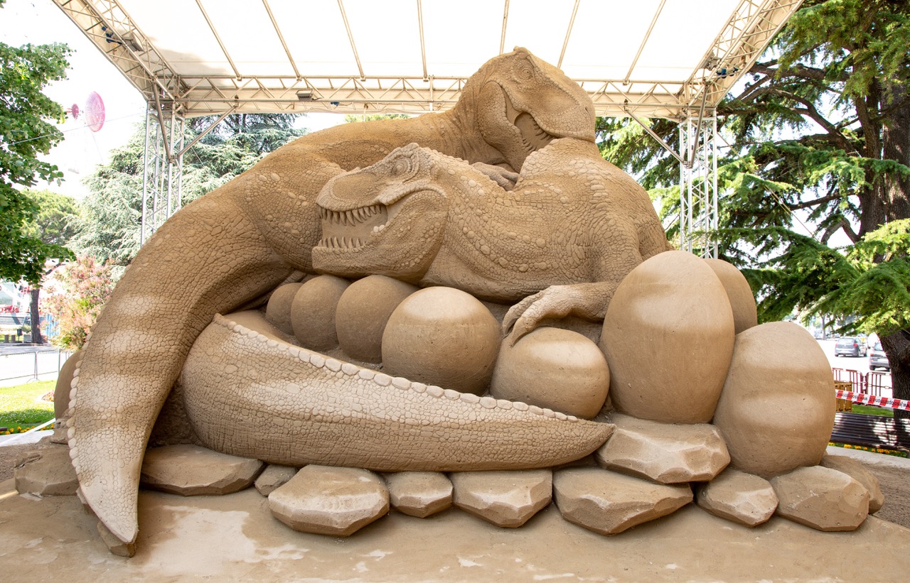 Sculture di sabbia 2018 - Sand Raptors 006