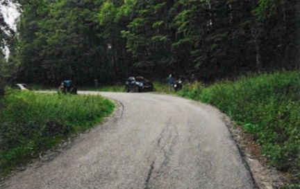 Fu mandato fuori strada da una moto pirata, ma per l’assicurazione la colpa è sua