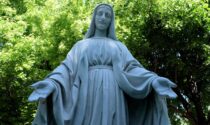 Statua della Madonna di Marghera decapitata dai vandali, riconsegnata alla cittadinanza