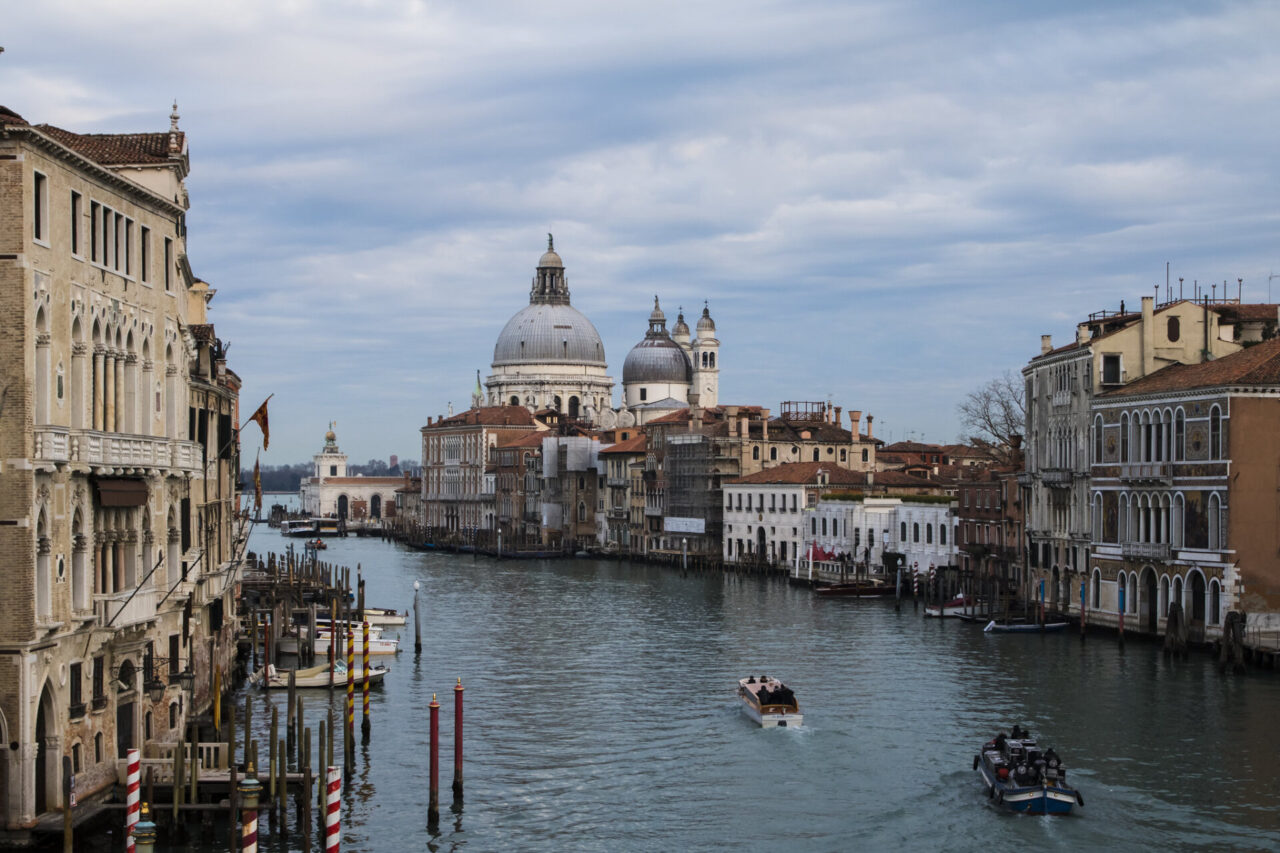Sconti nei negozi del centro di Venezia per chi visiterà il Salone Nautico