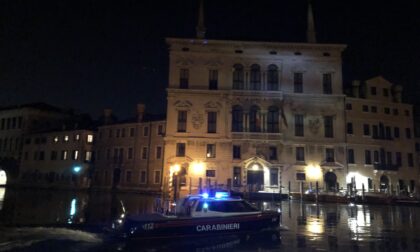 Maxi furto in un palazzo storico di Venezia con bottino da mezzo milione di euro: il video dell'arresto