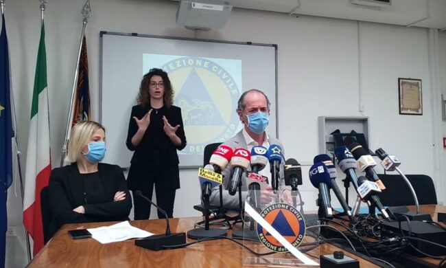 Covid, Zaia: “Non abbassiamo la guardia, evitiamo assembramenti. Over 60 prenotate il vaccino” | +364 positivi | Dati 3 maggio 2021