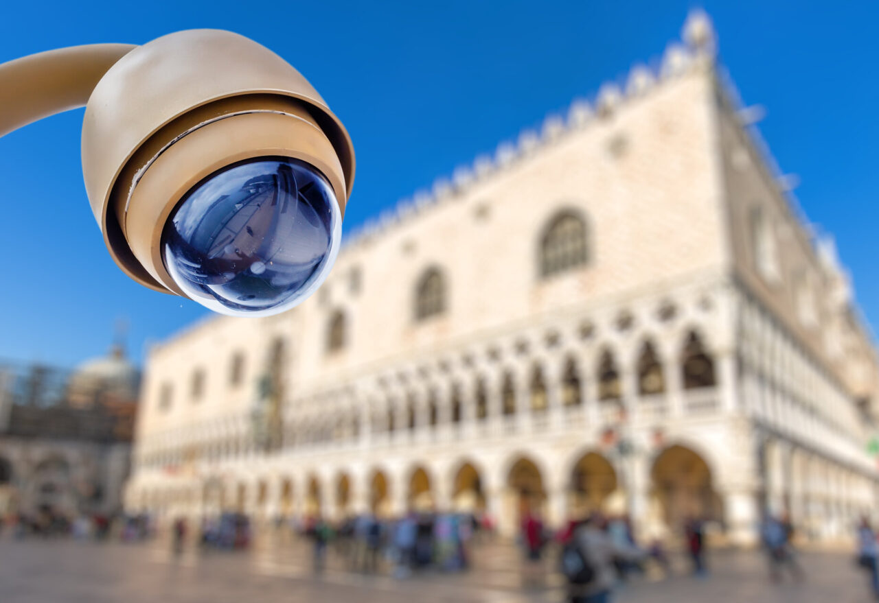 G20 a Venezia, canali chiusi e una task force da 1500 agenti: si teme l’arrivo dei black bloc
