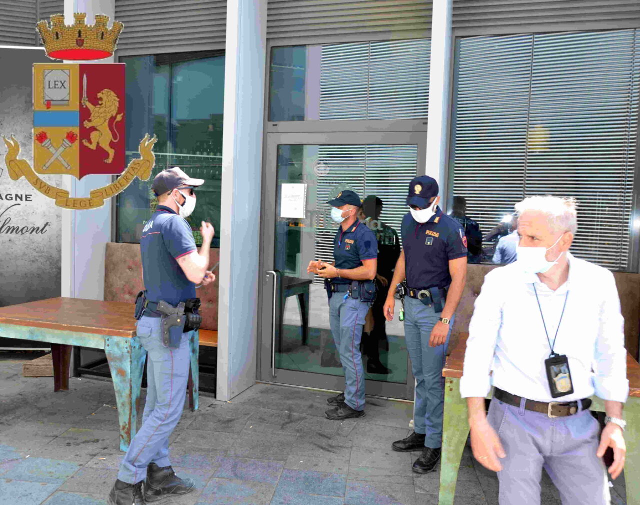 Liti violente tra clienti e titolare: chiuso per 7 giorni un noto locale nel centro di Jesolo