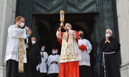 Venezia rinnova la secolare devozione a Sant'Antonio: le foto della reliquia che lascia la Città