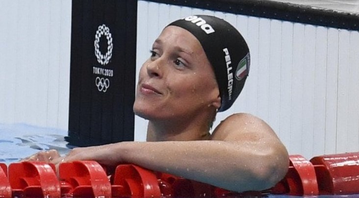 Lacrime e bracciate, l’ultima vasca della divina Pellegrini e l’emozionante addio alle gare
