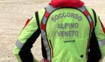 Escursionisti veneziani ingannati da un bivio non segnalato restano bloccati in quota