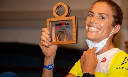 Tutti pazzi per super Jacky e lei non delude: argento all'Ironman di Jesolo