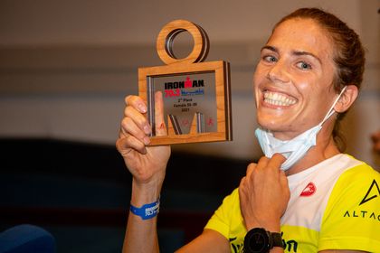 Tutti pazzi per super Jacky e lei non delude: argento all’Ironman di Jesolo