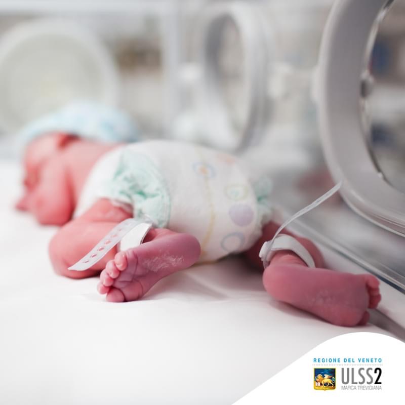 Neonato in terapia intensiva Covid: è in gravi condizioni