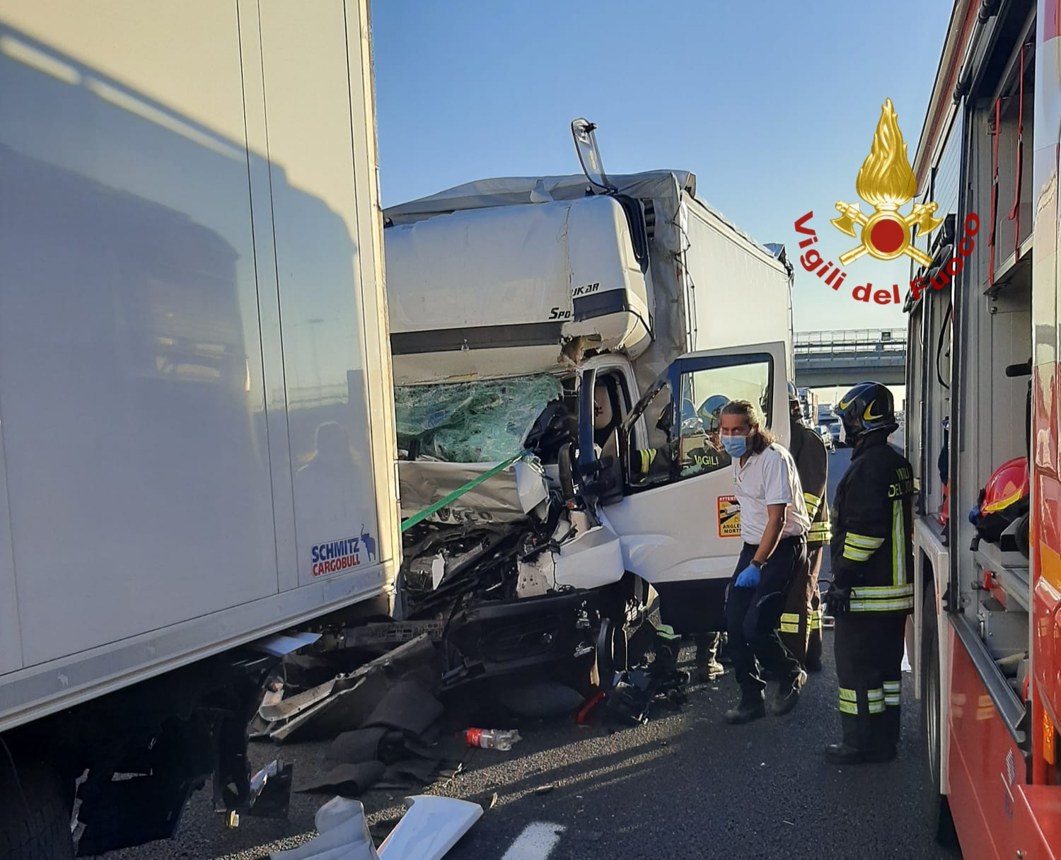 Tamponato da un tir muore autista nel veneziano