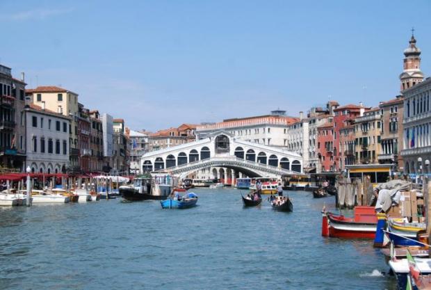 Lavori di restauro terminati: martedì si inaugura il Ponte di Rialto