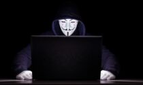 Azienda veneziana attaccata dagli hacker per colpa di un dirigente: navigava su siti porno