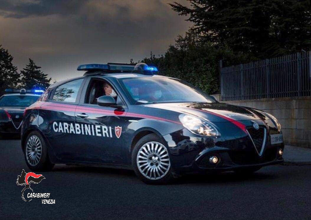 Era disposto a sacrificare la vita della sua compagna pur di continuare a spacciare