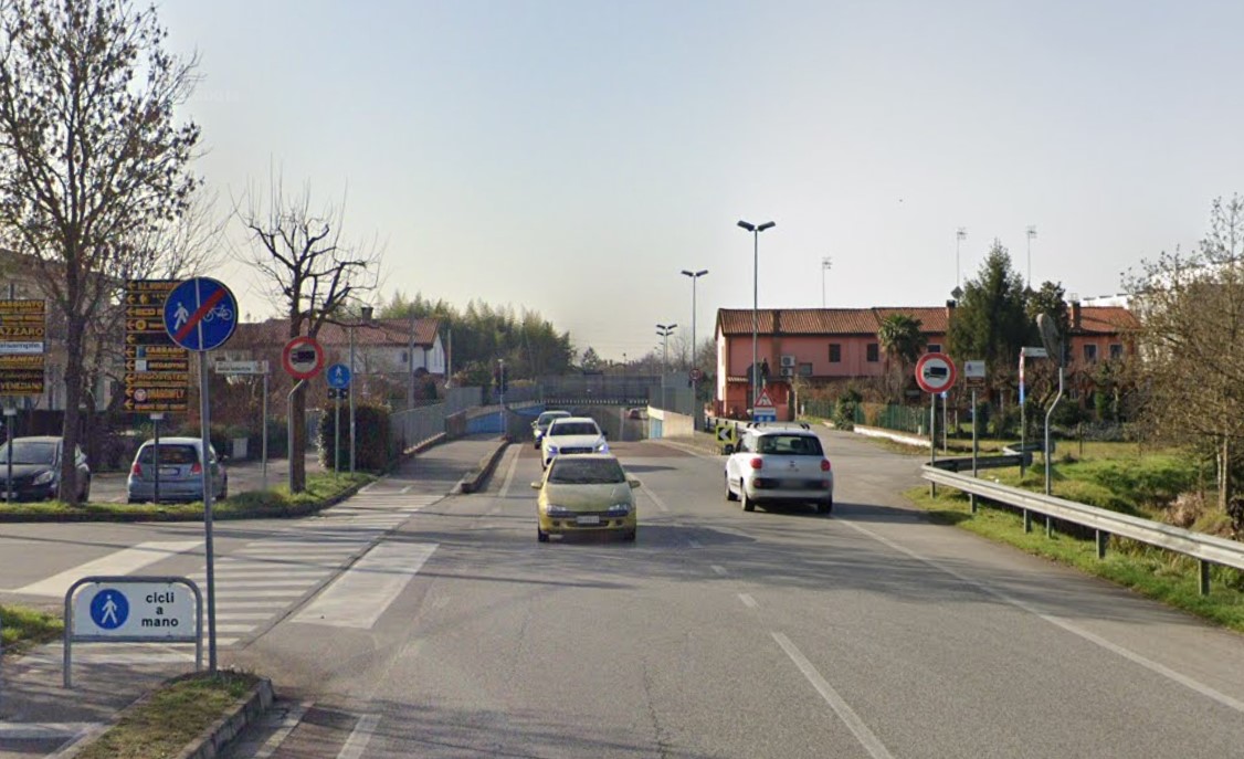 Tragico incidente tra scooter e mezzo pesante: morto il 60enne Daniele Perroco