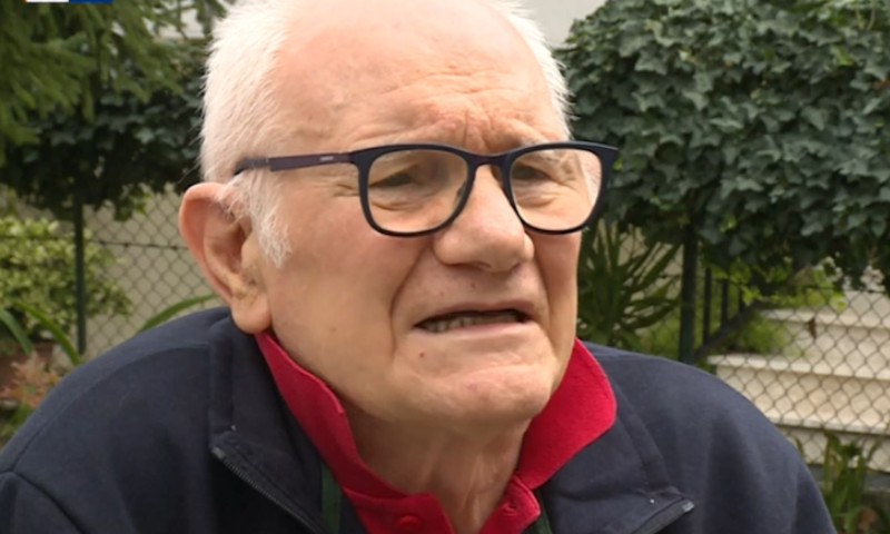 Luigi Milani ha vinto il Covid a 84 anni dopo 4 mesi in ospedale: “Vaccinatevi, è un inferno”