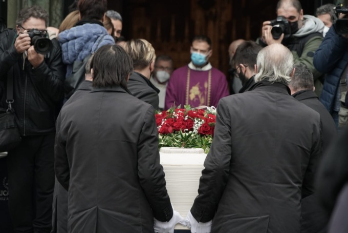 “Addio Jyotika”: oltre duecento persone a Carpenedo per l’ultimo saluto alla 29enne morta nella strage di Quarto d’Altino
