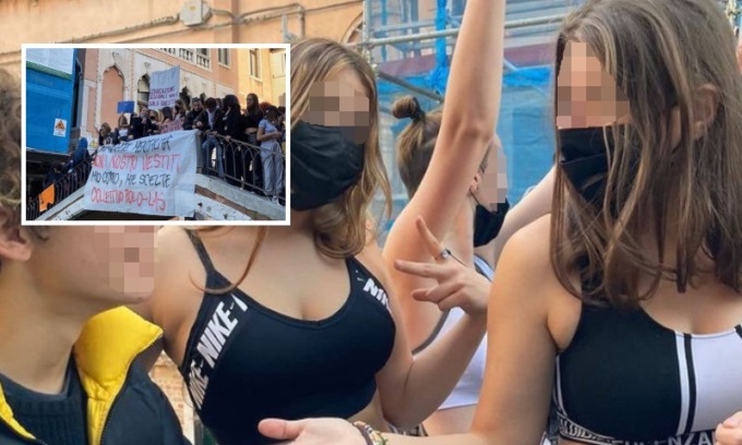 Le ragazze in top al liceo hanno vinto: la scuola dice “sì” all’indumento (a patto che non sia un reggiseno)
