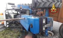 Schianto tra trattore e auto sportiva, le immagini dell'incidente avvenuto a Portogruaro