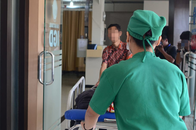 Infermiera No vax sospesa “beccata” sul posto di lavoro