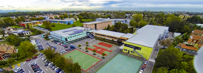 Grave infortunio a scuola: 15enne di Mira si amputa un dito pulendo un macchinario