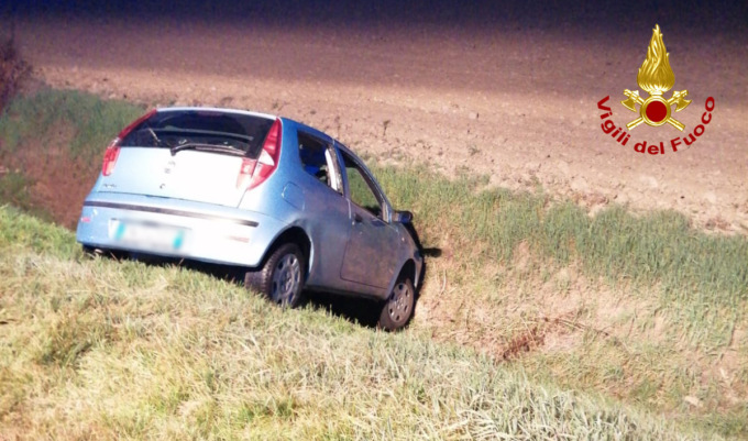 Tragico incidente in auto: morta la conducente