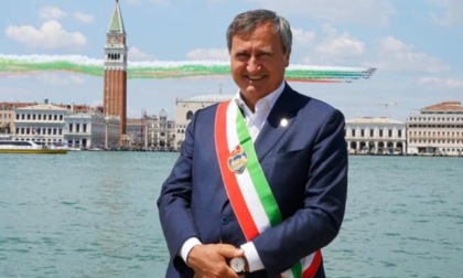 Il sindaco di Venezia Luigi Brugnaro sta meglio: "Condizioni in netto miglioramento"