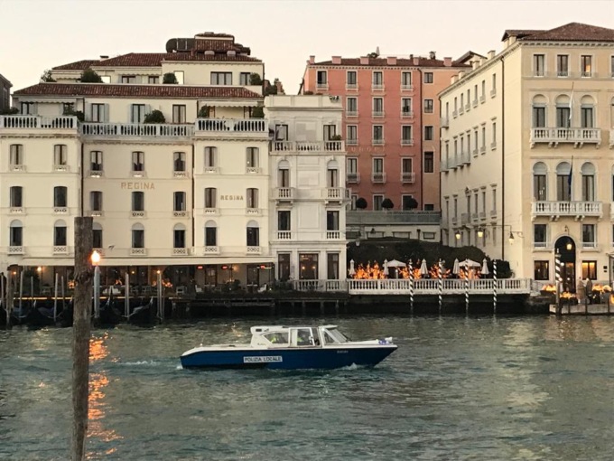 Due sorelle trovate senza vita in Palazzo Contarini: erano morte da più di una settimana