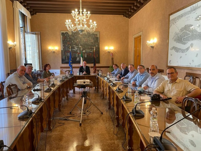 Crisi Speedline di Santa Maria di Sala, Zaia incontra i sindacati: “Il nostro obiettivo è tenere aperta l’azienda”