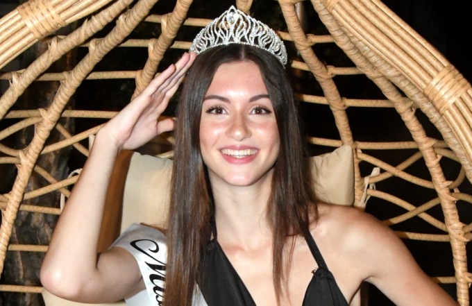 Elena di Mestre sbaraglia 29 partecipanti e vince la quinta selezione di Miss Città Murata a Castelfranco Veneto